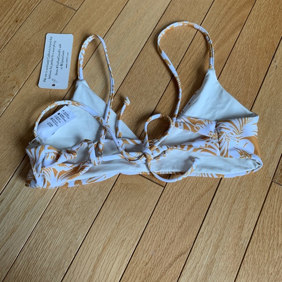 L*SPACE bikini top - Picture 2 of 3